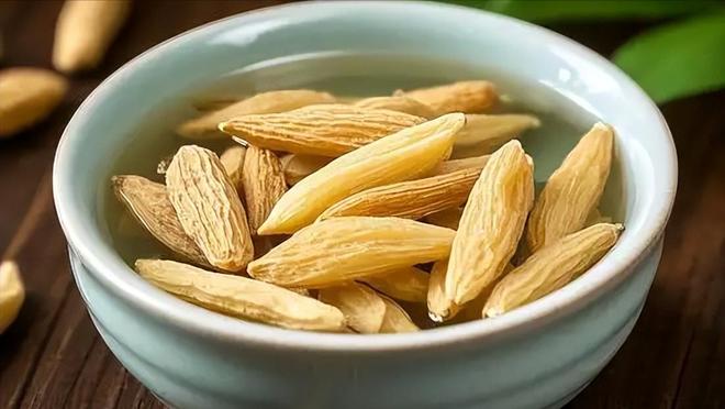 王博豪:留洋前俩月想过放弃;感觉教练首发我时心里没底
