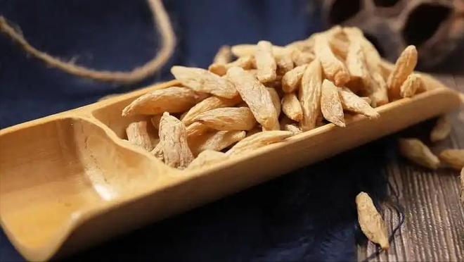 王博豪:留洋前俩月想过放弃;感觉教练首发我时心里没底